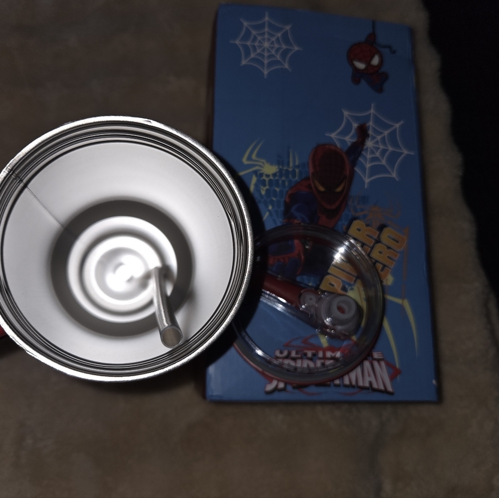 NWT Spider-Man Red Travel Mug with Box - Picture 5 of 5